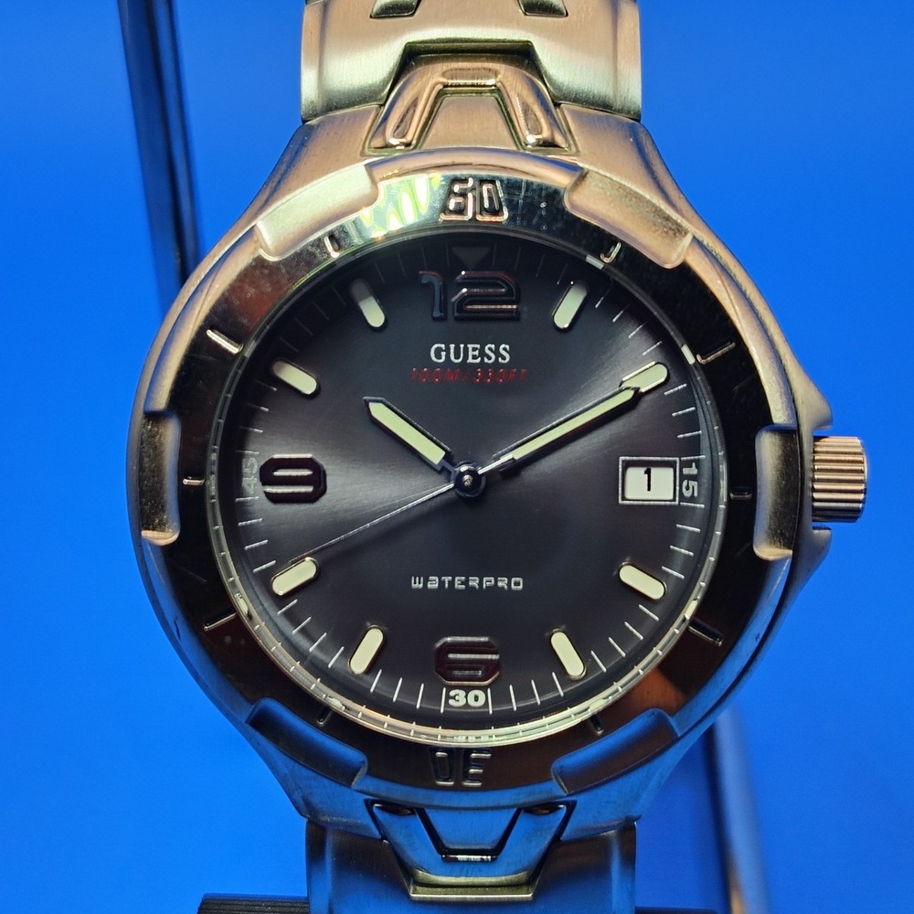 Vintage 2006 GUESS WaterPro 100M Date 41mm Mens Quartz Sport Watch Fully Restore